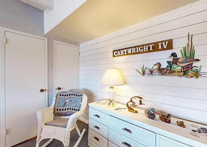 Apartment Tiburon 7b *